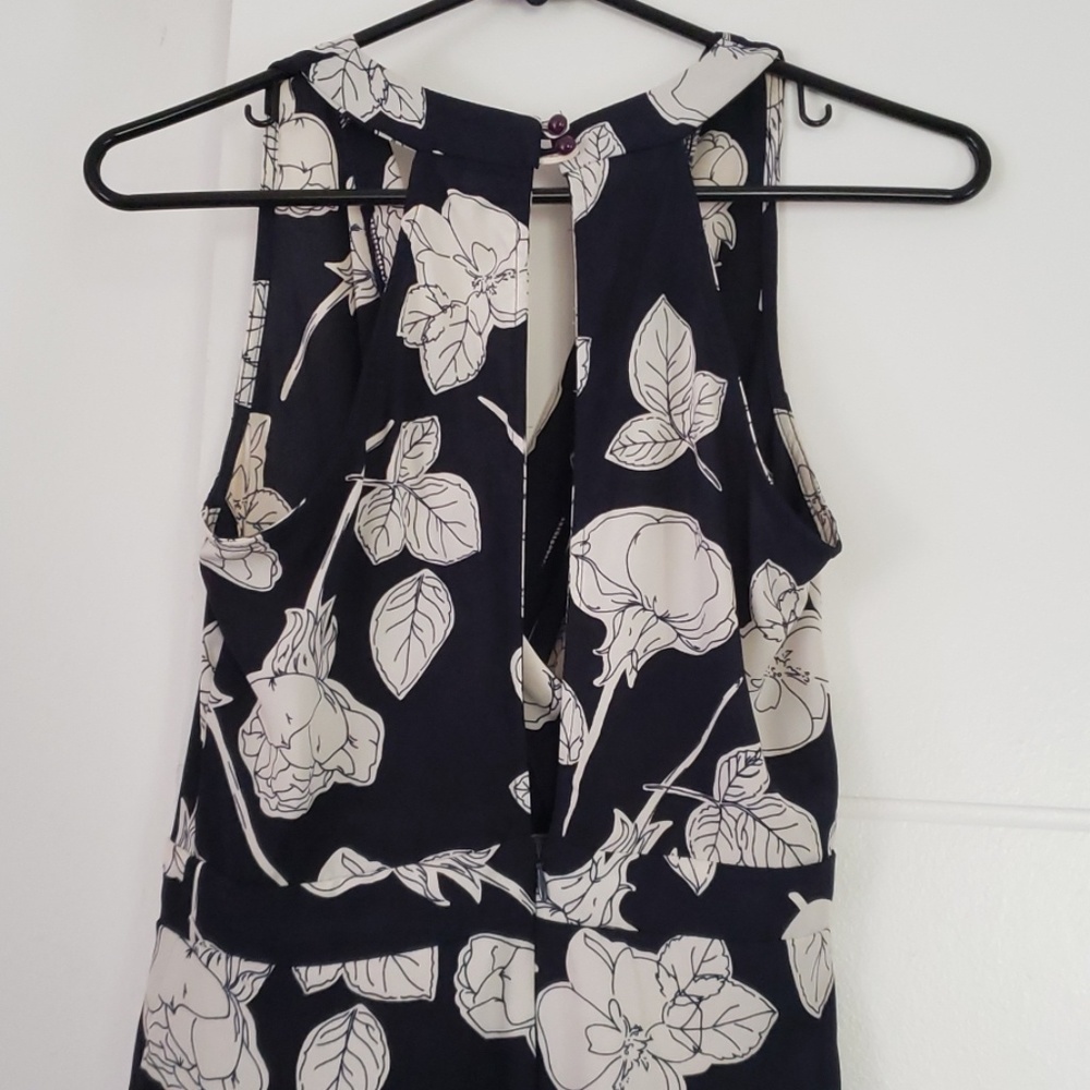 Romper - Picture 2 of 2